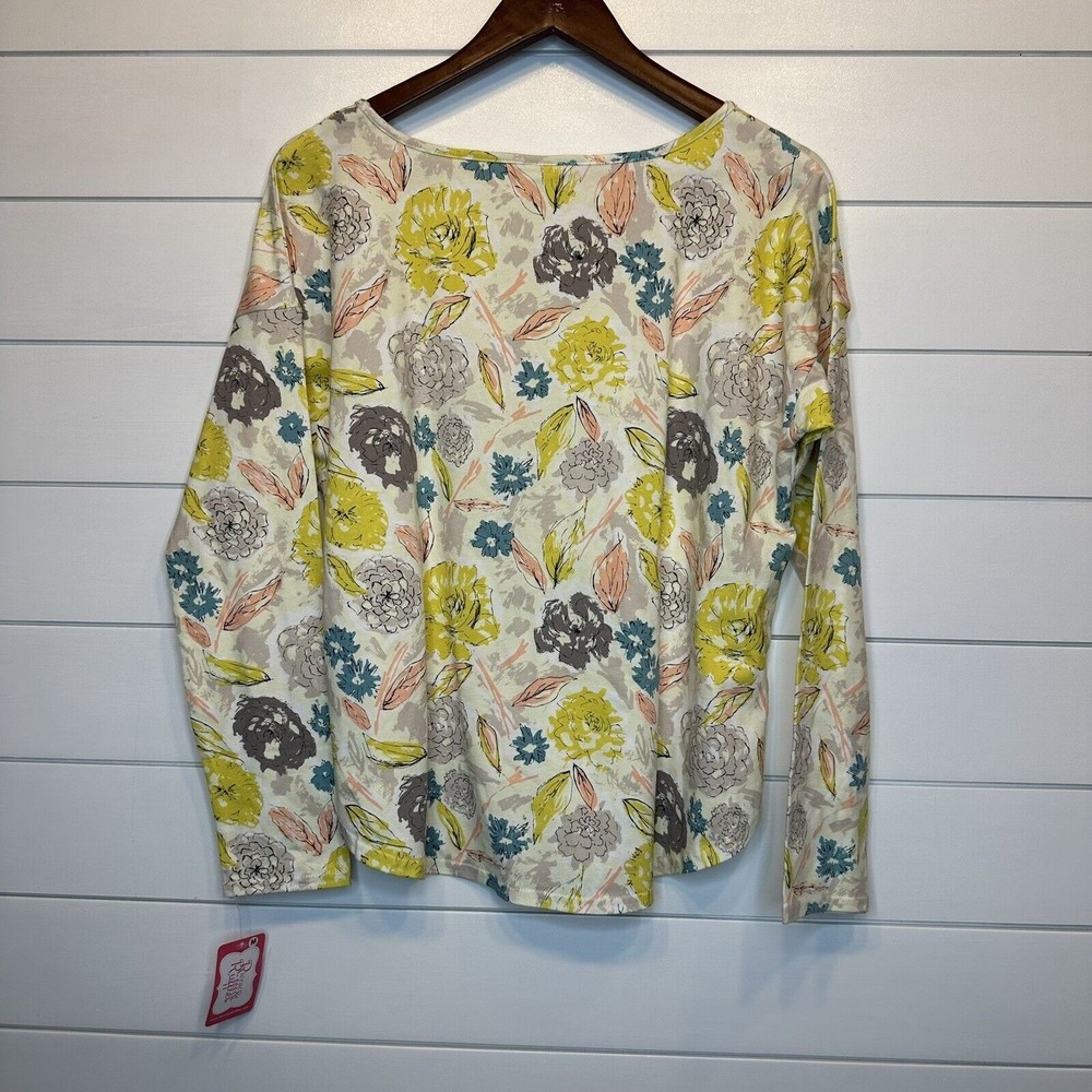 NEW Ricrac & Ruffles Mom Top MEDIUM Floral Print Long Sleeve Top Adult Size Tee - Picture 4 of 6